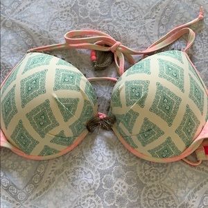 Victoria’s Secret bikini top